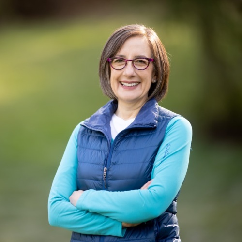 Portrait of Representative Andrea Salinas.